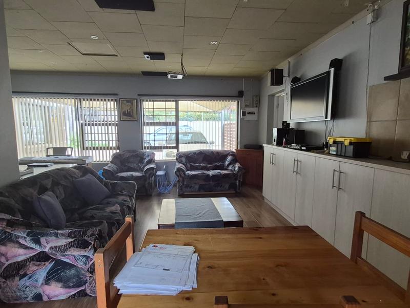 4 Bedroom Property for Sale in Hartenbos Heuwels Western Cape